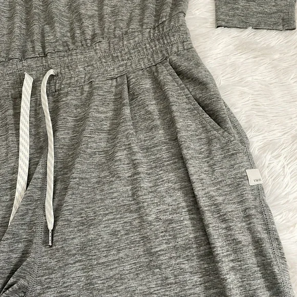 Vuori Lux Henley Jumpsuit Long Sleeve Heathered Grey Medium - Picture 8 of 11